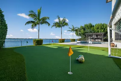 8445 E Watercrest Cir E, Parkland, FL 33076 - Photo 28