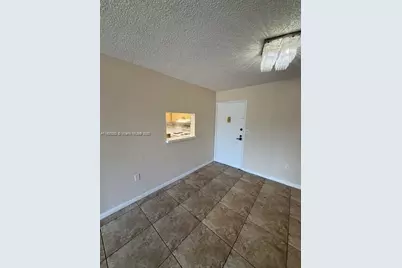 9678 Fontainebleau Blvd #310, Miami, FL 33172 - Photo 10