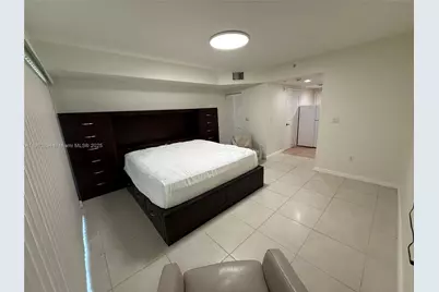 4242 NW 2nd St #1613, Miami, FL 33126 - Photo 4
