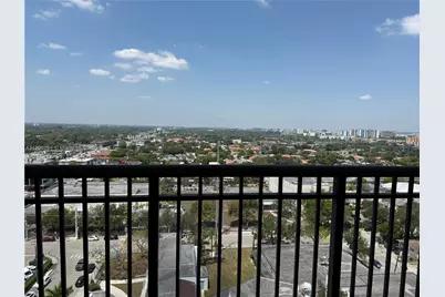 4242 NW 2nd St #1613, Miami, FL 33126 - Photo 2