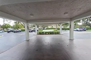 8735 Ramblewood Dr, Coral Springs, FL 33071 - Photo 4