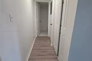 8735 Ramblewood Dr, Coral Springs, FL 33071 - Photo 10