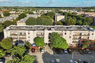 5665 W 20th Ave, Hialeah, FL 33012 - Photo 4