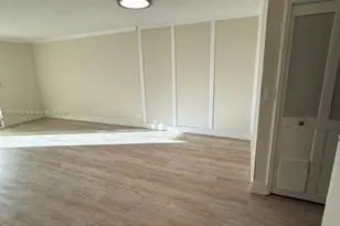 900 NE 18th Ave, Fort Lauderdale, FL 33304 - Photo 8