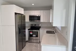 21226 SW 119th Ave, Miami, FL 33177 - Photo 4