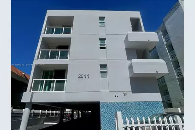 2011 Bay Dr #1, Miami Beach, FL 33141 - Photo 2