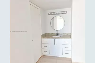 2011 Bay Dr #1, Miami Beach, FL 33141 - Photo 16