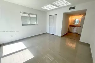 2011 Bay Dr, Miami Beach, FL 33141 - Photo 8