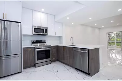 16697 Hemingway Dr #16697, Weston, FL 33326 - Photo 10