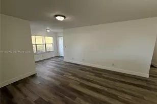 12840 Vista Isles Dr, Sunrise, FL 33325 - Photo 2