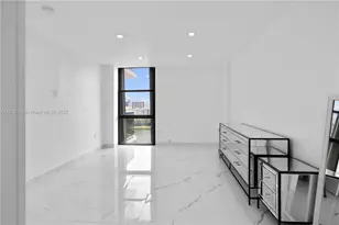 3675 N Country Club Dr, Aventura, FL 33180 - Photo 22