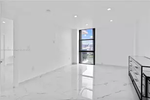 3675 N Country Club Dr, Aventura, FL 33180 - Photo 20