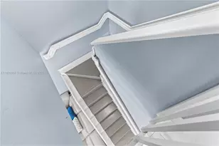 1621 SE 30th St, Homestead, FL 33035 - Photo 10