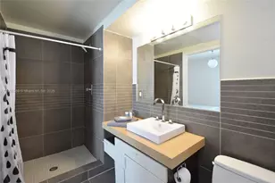 435 21st St, Miami Beach, FL 33139 - Photo 10