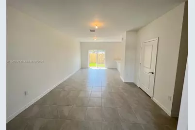 12958 NW 23rd Pl, Miami, FL 33167 - Photo 16