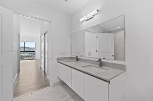 101 Diplomat Pkwy, Hallandale Beach, FL 33009 - Photo 24