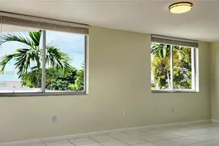 7601 Dickens Ave, Miami Beach, FL 33141 - Photo 12