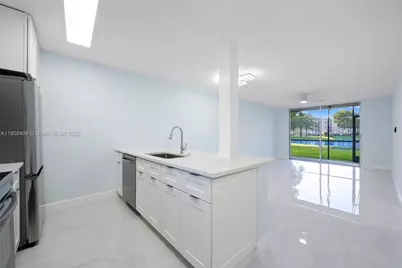 7900 NW 50th St #104, Lauderhill, FL 33351 - Photo 4