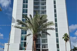 5880 Collins Ave, Miami Beach, FL 33140 - Photo 16