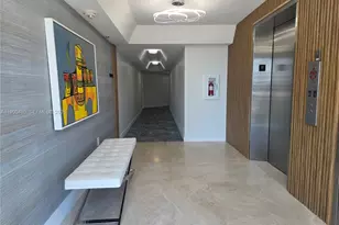 5880 Collins Ave, Miami Beach, FL 33140 - Photo 22