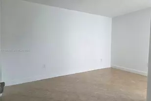 5880 Collins Ave, Miami Beach, FL 33140 - Photo 10