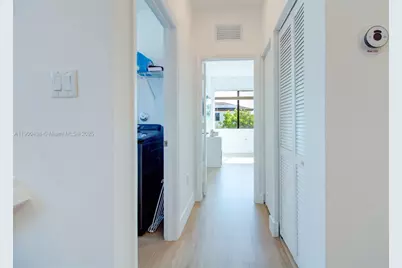 21016 NE 2nd Ct, Miami, FL 33179 - Photo 26