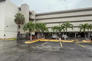 802 NW 87th Ave, Miami, FL 33172 - Photo 12