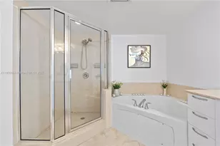 16699 Collins Ave, Sunny Isles Beach, FL 33160 - Photo 12