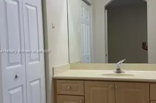 981 SW 143rd Ave, Pembroke Pines, FL 33027 - Photo 20