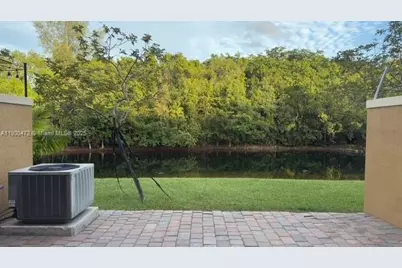 981 SW 143rd Ave #1402, Pembroke Pines, FL 33027 - Photo 22