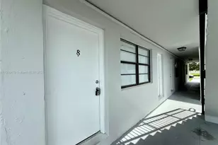 6780 SW 44th St, Miami, FL 33155 - Photo 2