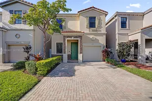 650 NE 193rd Terrace, Miami, FL 33179 - Photo 2