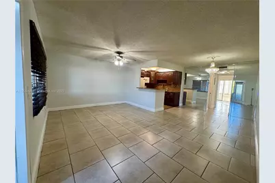 1011 Westbury F #1011, Deerfield Beach, FL 33442 - Photo 4