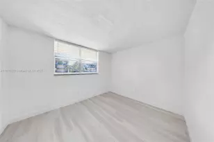 9090 Lime Bay Blvd, Tamarac, FL 33321 - Photo 14