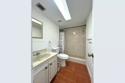 6005 Del Lago Cir #210, Sunrise, FL 33313 - Photo 12