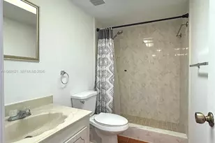 6005 Del Lago Cir, Sunrise, FL 33313 - Photo 12