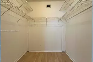 6005 Del Lago Cir, Sunrise, FL 33313 - Photo 16