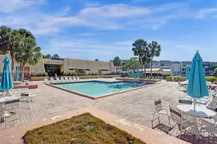 8465 Sunrise Lakes Blvd, Sunrise, FL 33322 - Photo 52