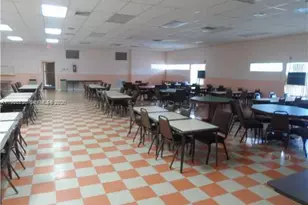 8465 Sunrise Lakes Blvd, Sunrise, FL 33322 - Photo 58