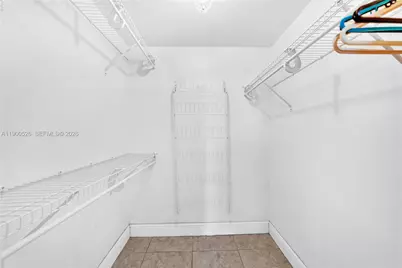 8465 Sunrise Lakes Blvd #212, Sunrise, FL 33322 - Photo 26