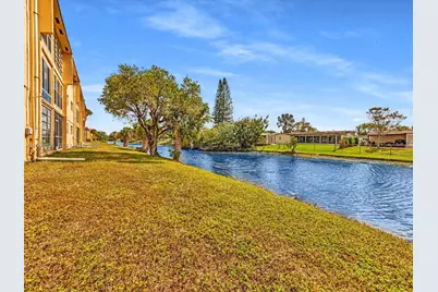 8465 Sunrise Lakes Blvd #212, Sunrise, FL 33322 - Photo 48