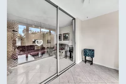 8465 Sunrise Lakes Blvd #212, Sunrise, FL 33322 - Photo 32