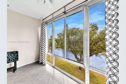 8465 Sunrise Lakes Blvd #212, Sunrise, FL 33322 - Photo 36