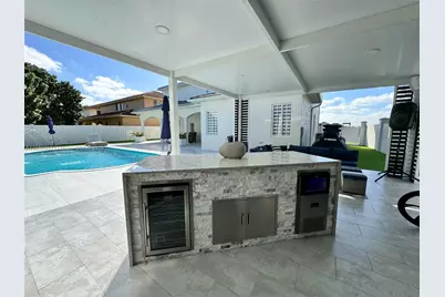 8521 NW 162nd St, Miami Lakes, FL 33016 - Photo 42