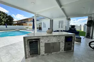 8521 NW 162nd St, Miami Lakes, FL 33016 - Photo 42