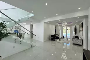 8521 NW 162nd St, Miami Lakes, FL 33016 - Photo 4