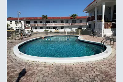 22 SE 3rd Ter #18, Dania Beach, FL 33004 - Photo 14