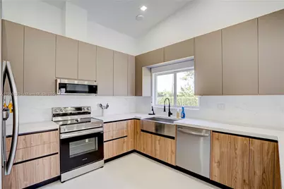 20407 SW 226th St, Miami, FL 33170 - Photo 24