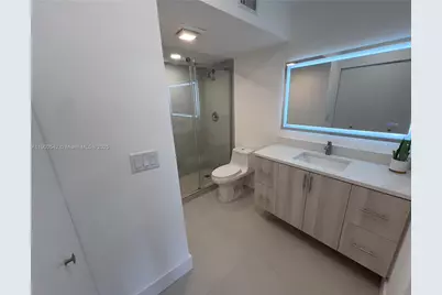 300 Diplomat Pkwy #518, Hallandale Beach, FL 33009 - Photo 12