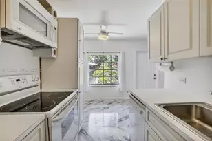 1405 Miami Rd, Fort Lauderdale, FL 33316 - Photo 14